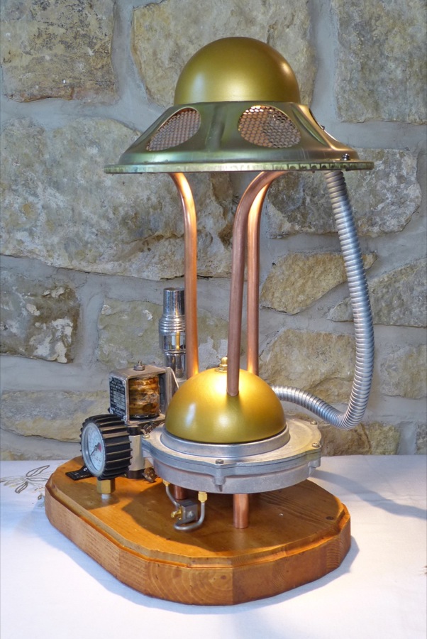 Steampunk Lamp 23_0971_900.jpg